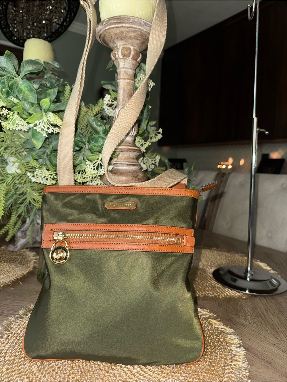 NWOT MICHAEL KORS Gorgeous Olive Green and Tan Nylon Crossbody Tote - Picture 5 of 6